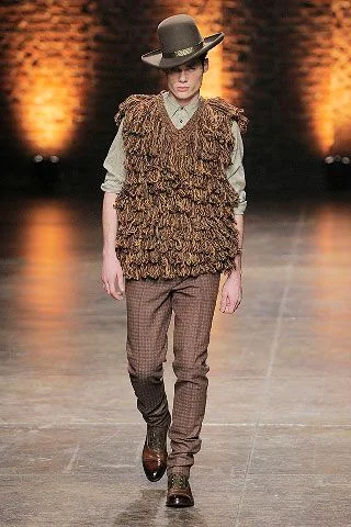 Look 30